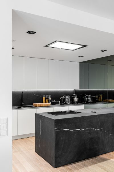 Obrázek Odsavač vestavný stropní SU Light Black (CDS9001C)