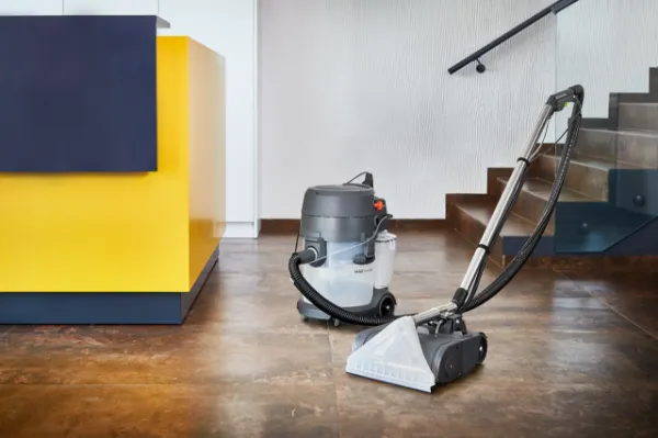 Obrázek ELEKTROHUBICE PRO MOKRÉ VYSÁVÁNÍ PROFI 55