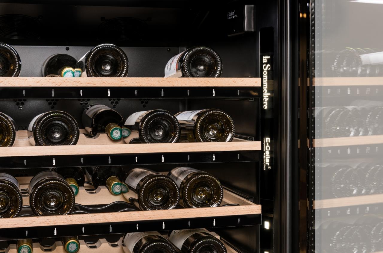 Obrázek VINOTÉKA ECELLAR150