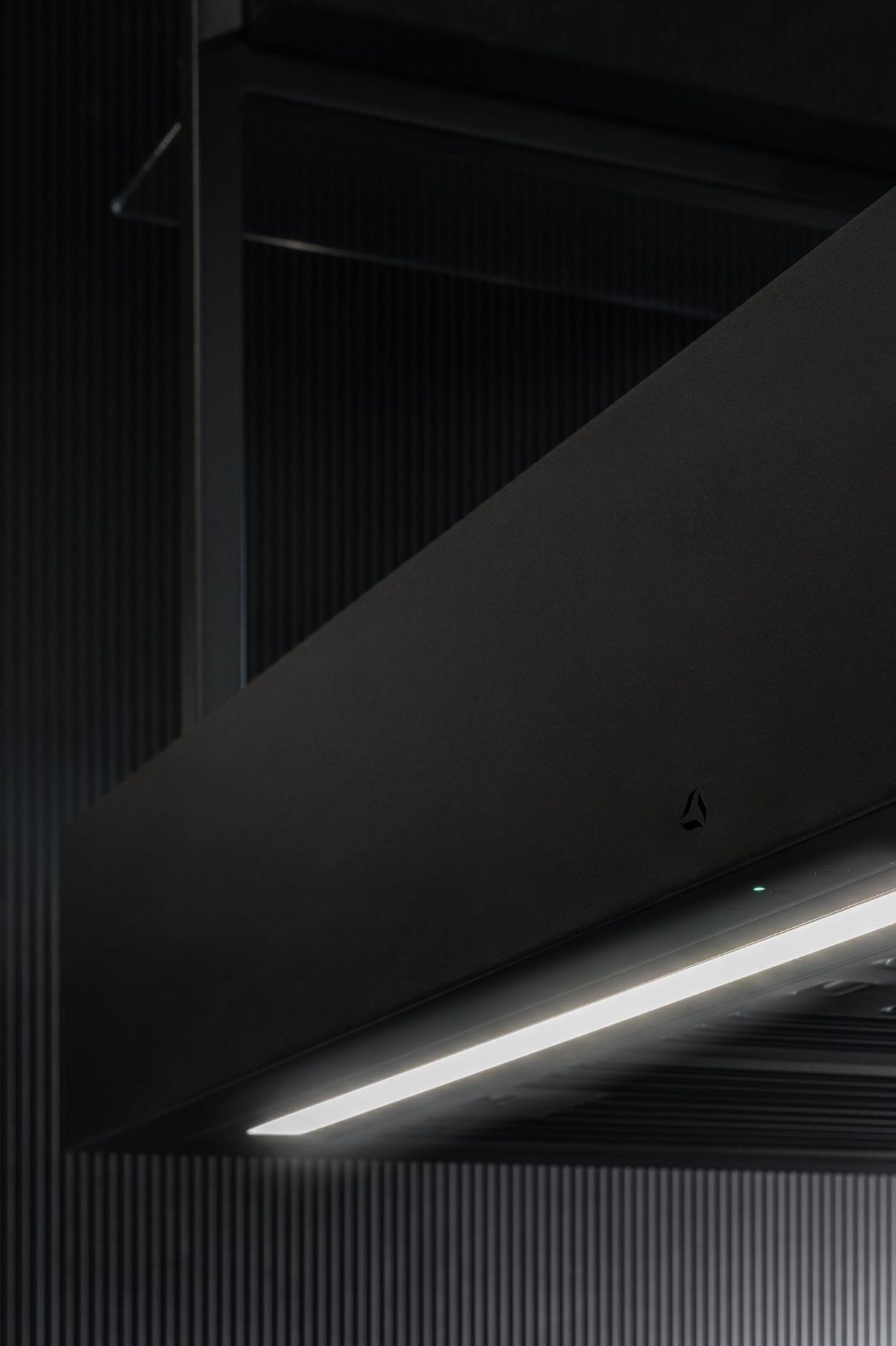 Obrázek Odsavač ostrůvkový MINIMAL 1.120 Black CDW1201C