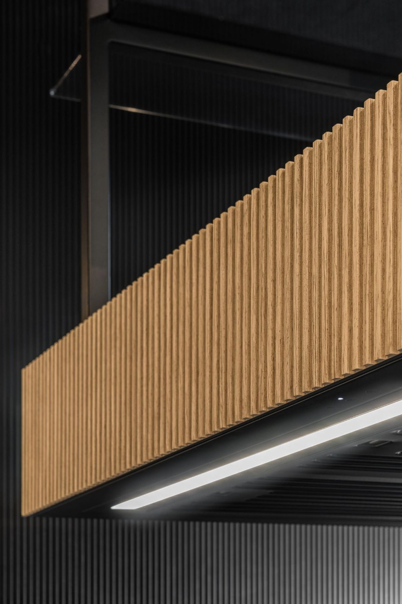 Obrázek Odsavač ostrůvkový MINIMAL 1.120P Black CDW1201C+P