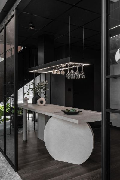 Obrázek Odsavač ostrůvkový MINIMAL 2.120 Black CDW1202C+U