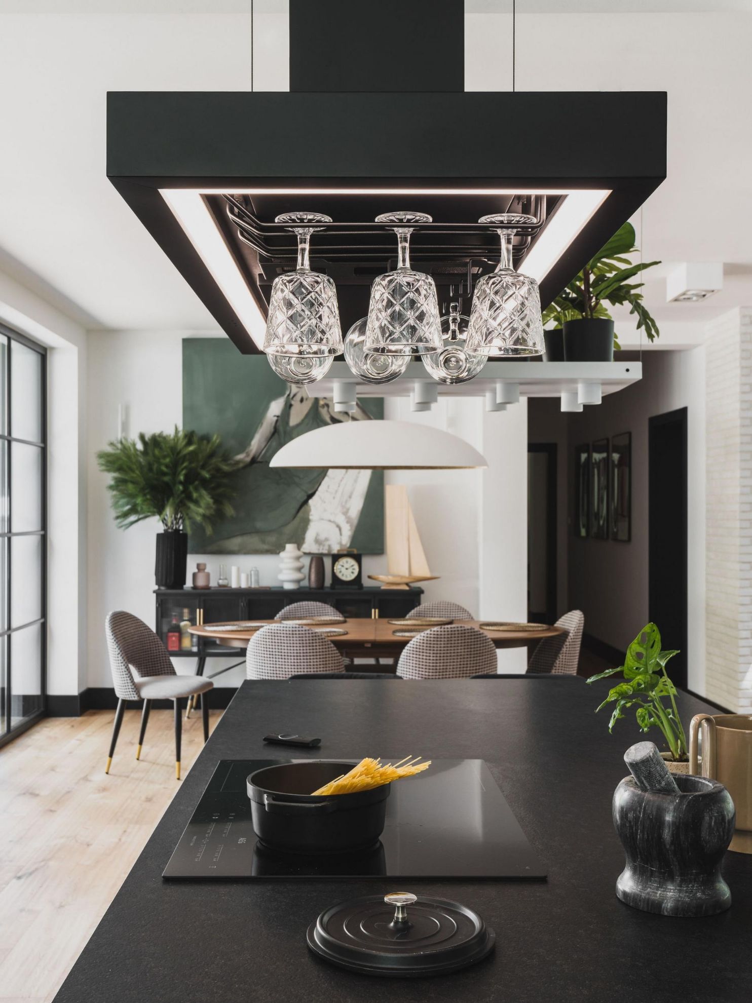 Obrázek Odsavač ostrůvkový MINIMAL 2.120 Black CDW1202C+U