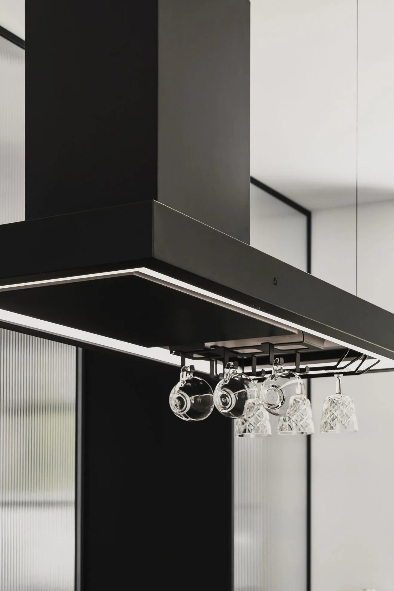 Obrázek Odsavač ostrůvkový MINIMAL 2.120 Black CDW1202C+U