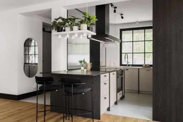 Obrázek Odsavač ostrůvkový MINIMAL 2.180 Black CDW1802C+U