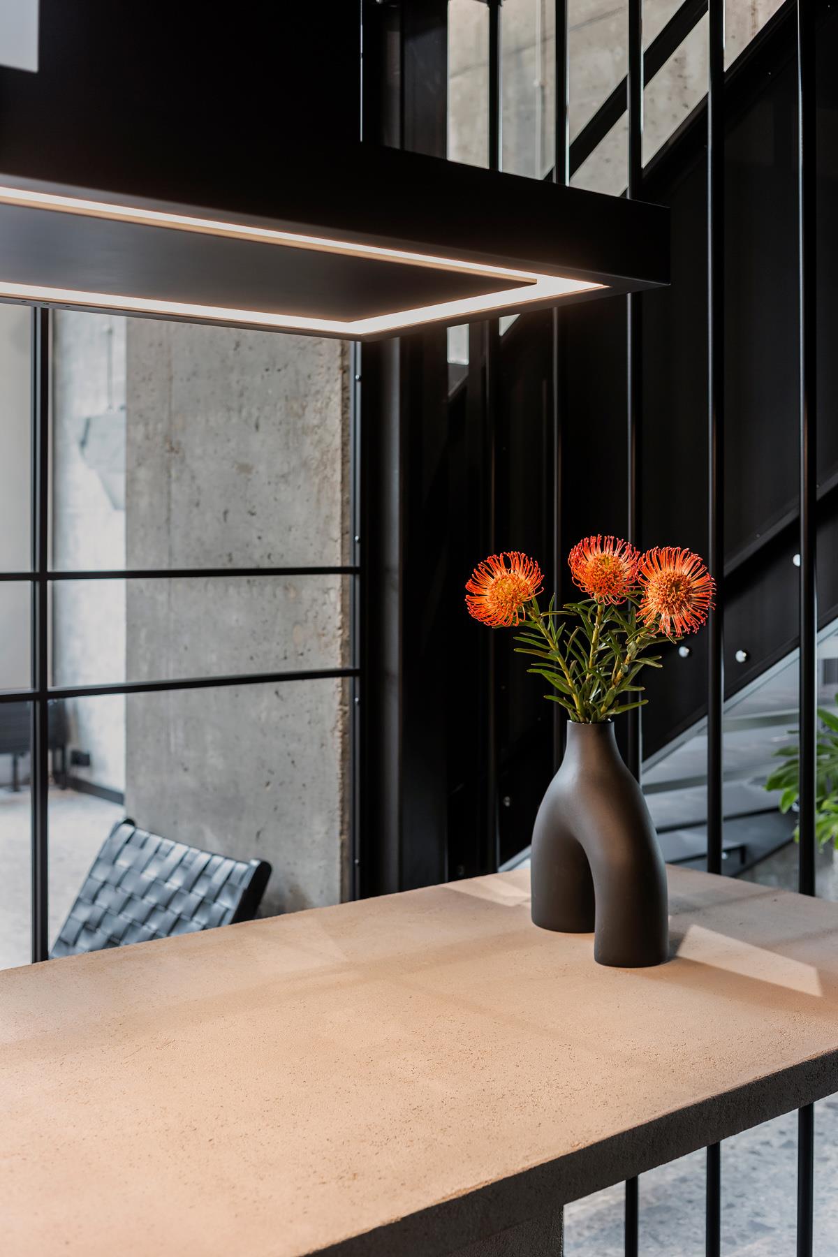 Obrázek Odsavač ostrůvkový MINIMAL 2.180 Black CDW1802C+U
