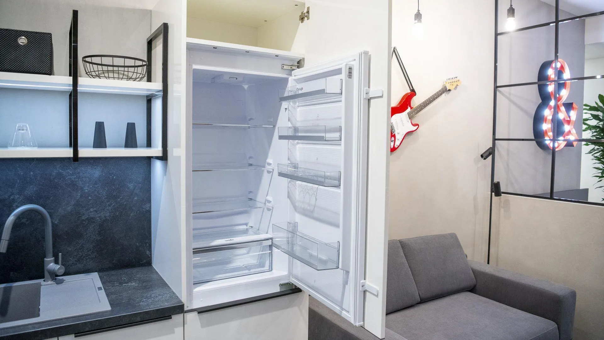 Obrázek CHLADNIČKA VESTAVNÁ  KC2252J