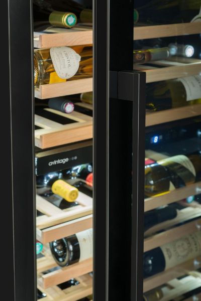 Obrázek VINOTÉKA AVI110DZB1