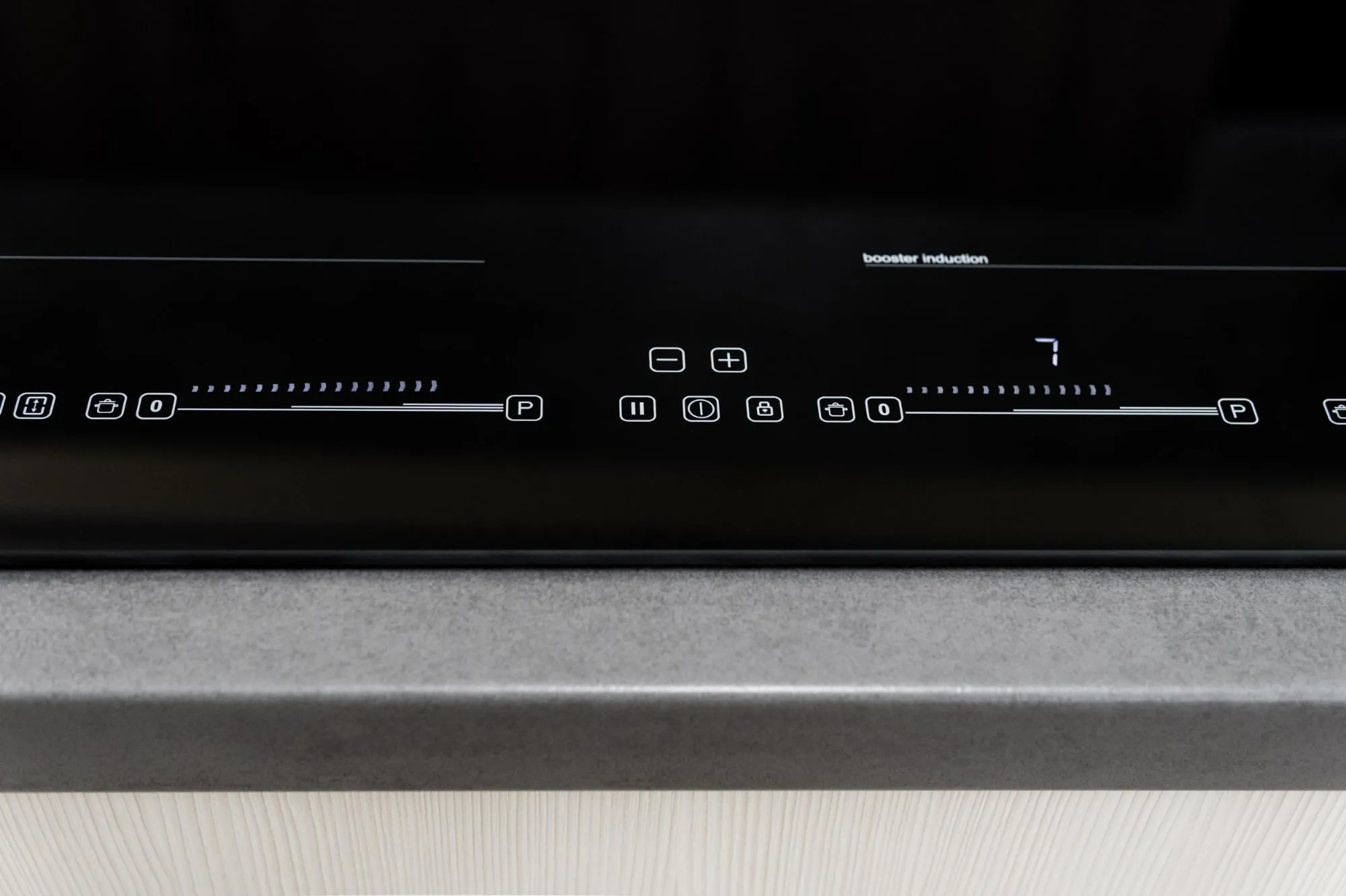 Obrázek Deska indukční KPI6045BP